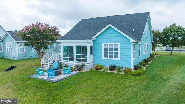 Foto del edificio - 298 Lakeside Dr