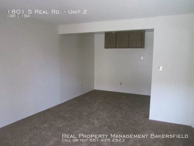 Building Photo - 1801 S Real Rd