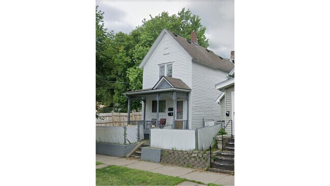 Building Photo - 645-651 N Mackubin St