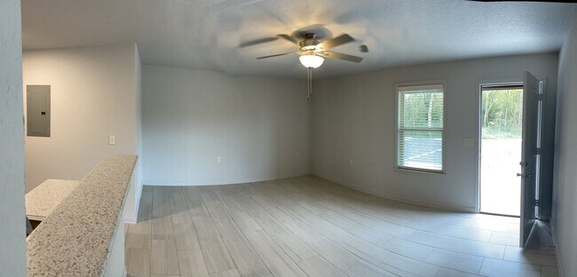 Foto del edificio - 549 Duncan Creek Rd