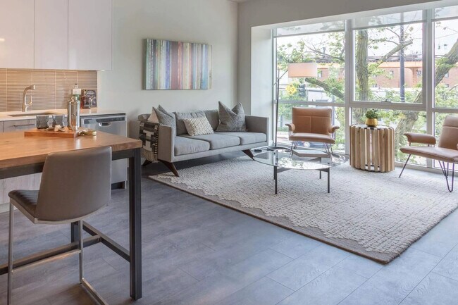 Building Photo - Beautiful Bucktown 1 Bed