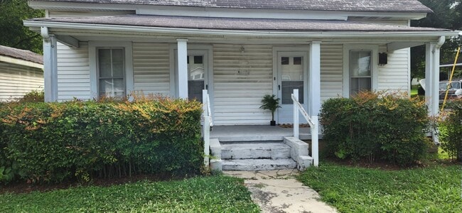 Building Photo - 2 Bedrooms, 1 Bathroom -  Single Family Home in North Rome! **Move-In Special**