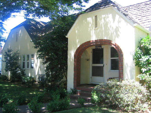 Building Photo - 1701 Burnett Way