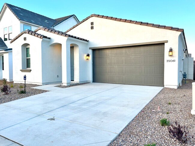 Foto del edificio - Single level, 4Bedrooms/3Bath TollBrother ...