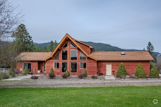 Building Photo - 359 Edgewater Dr