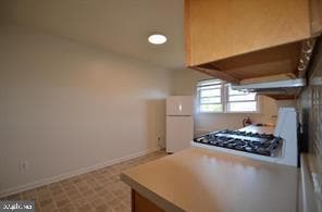 Building Photo - 109 7th St