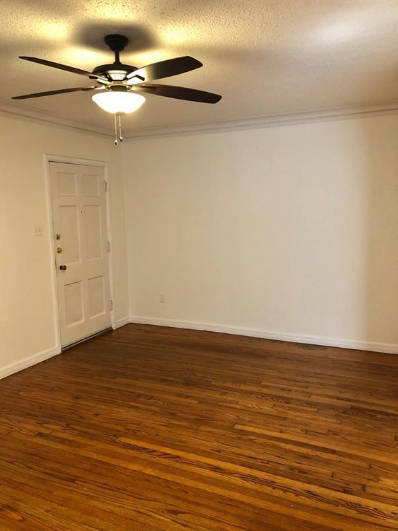 Foto del edificio - 4401 Emerson Ave