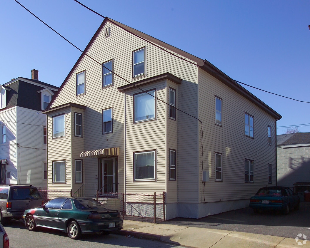 Primary Photo - 103-115 5th St