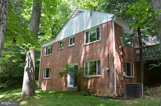 Building Photo - 8500 Beech Tree Rd