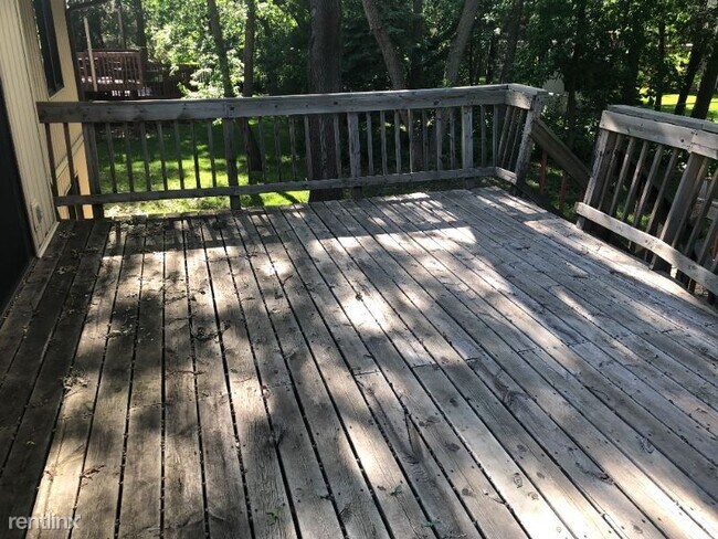 Foto del edificio - 4 br, 3 bath House - 113 102nd Ln. NE