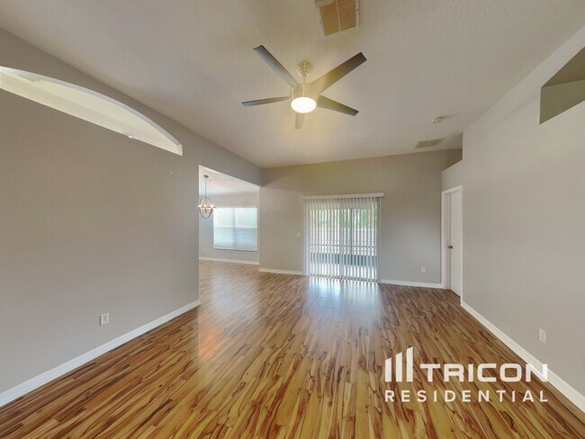 Foto del edificio - 300 Kettering Rd