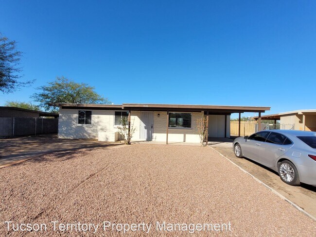 Building Photo - 3 br, 1 bath House - 4656 S. Goldenrod Drive