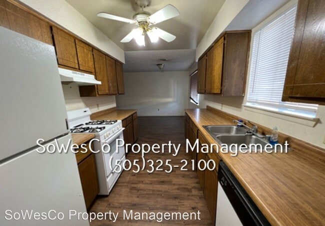 Building Photo - 3 br, 2 bath House - 1611 21st Street.