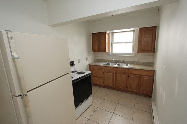 Building Photo - 38 Irving Pl