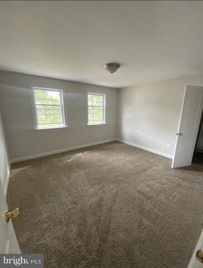 Foto del edificio - 107 E Susquehanna Ave