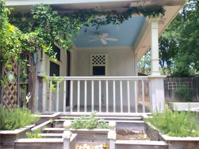 Foto del edificio - 836 Latteridge Dr