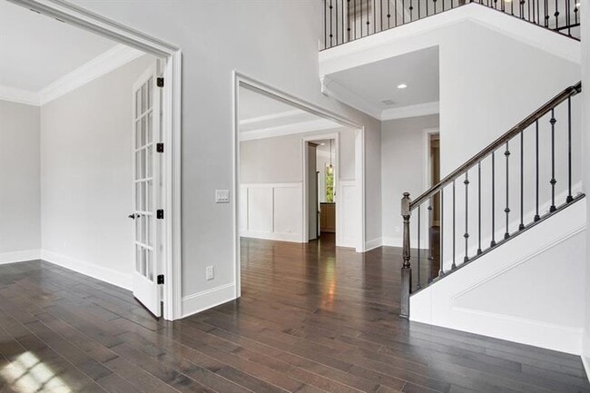 Building Photo - 1110 Atherton Park