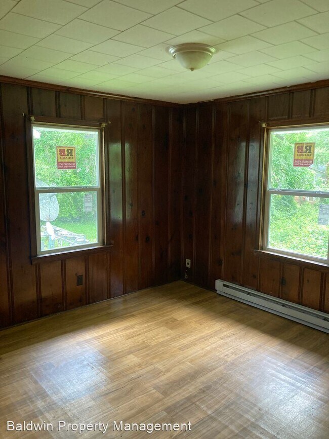 Building Photo - 2 br, 1 bath House - 2321 REDBUD