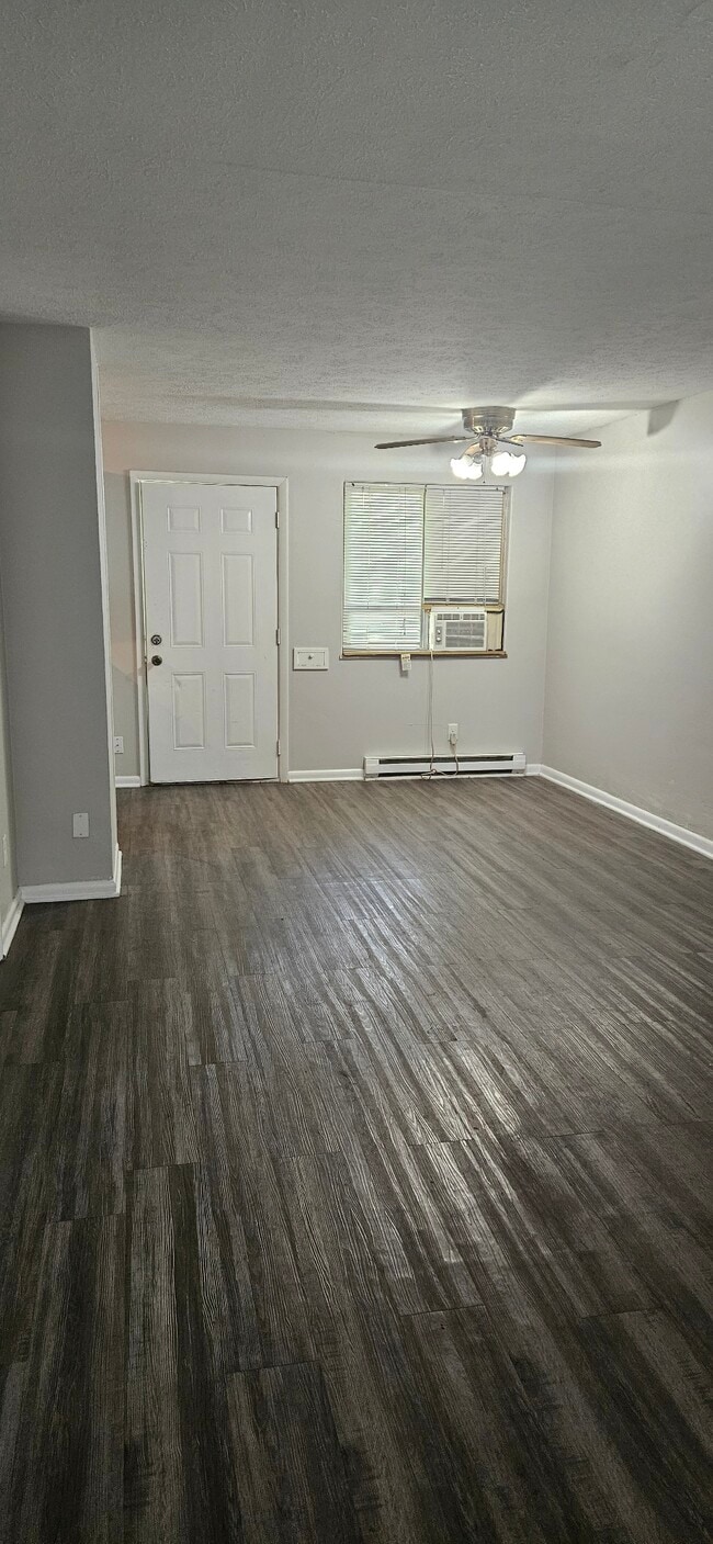 Building Photo - 1428 N Campbell Ave