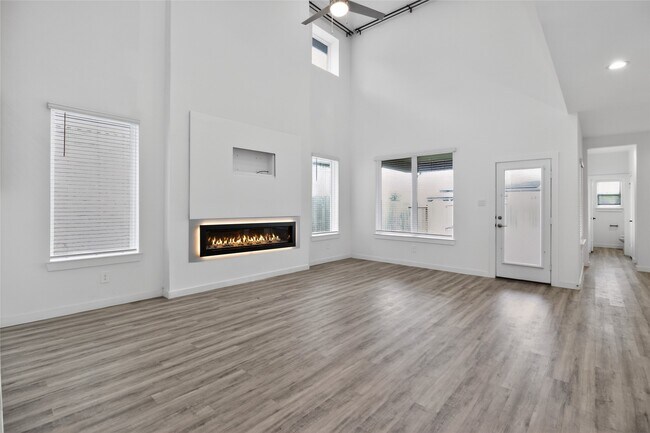 Foto del edificio - 4226 San Leo Ct
