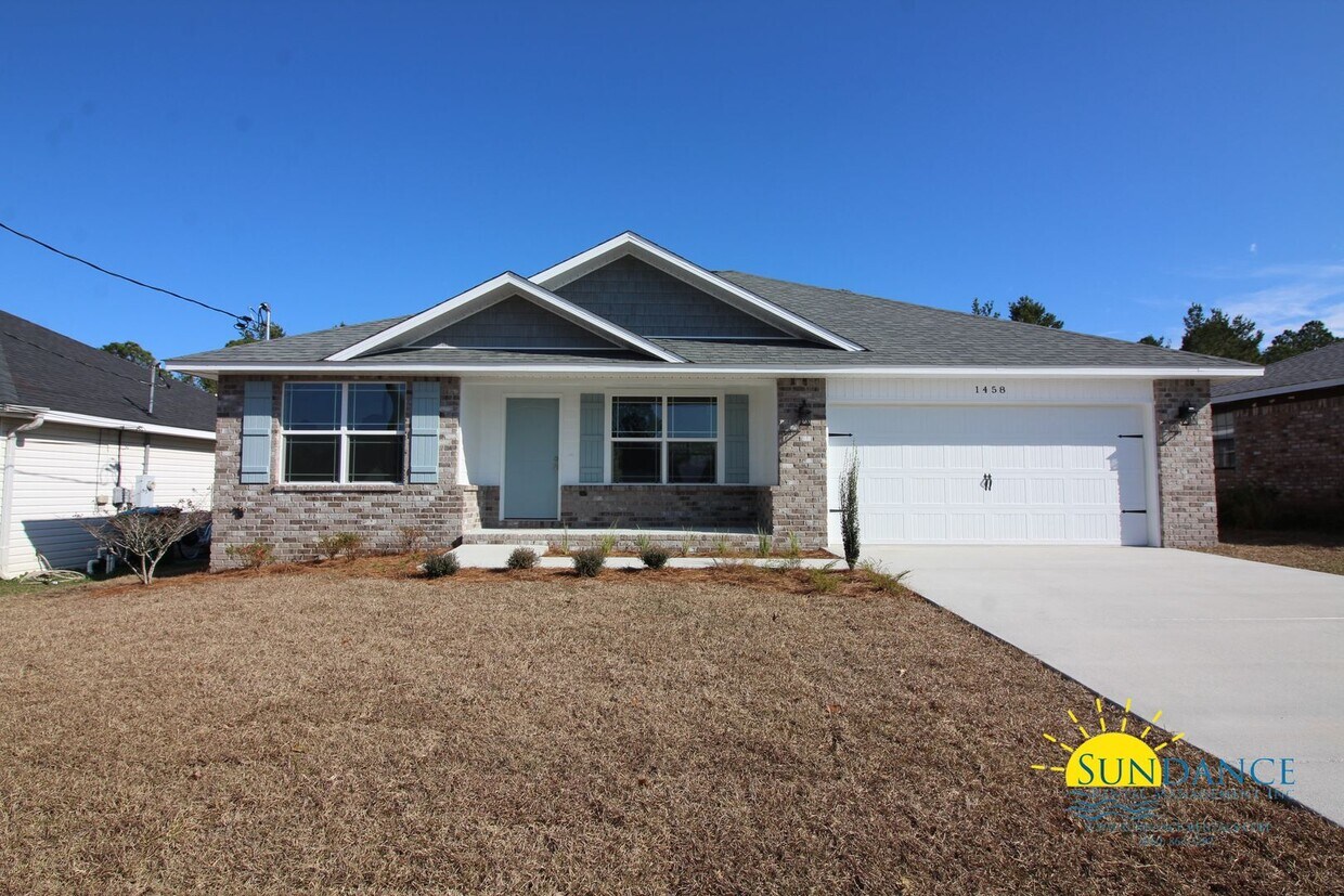 Primary Photo - Stunning 3 Bedroom Home in Gulf Breeze