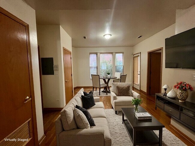 Foto del edificio - 6449 S Greenwood Ave