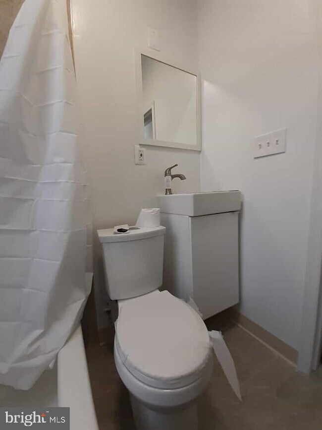 Foto del edificio - 248 E Cambria St