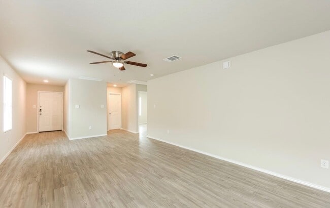 Building Photo - 4150 Southton Tarn
