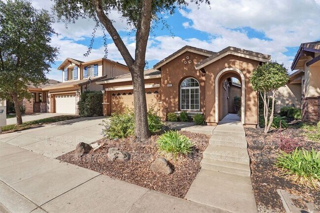 Building Photo - 4092 Preserve Way