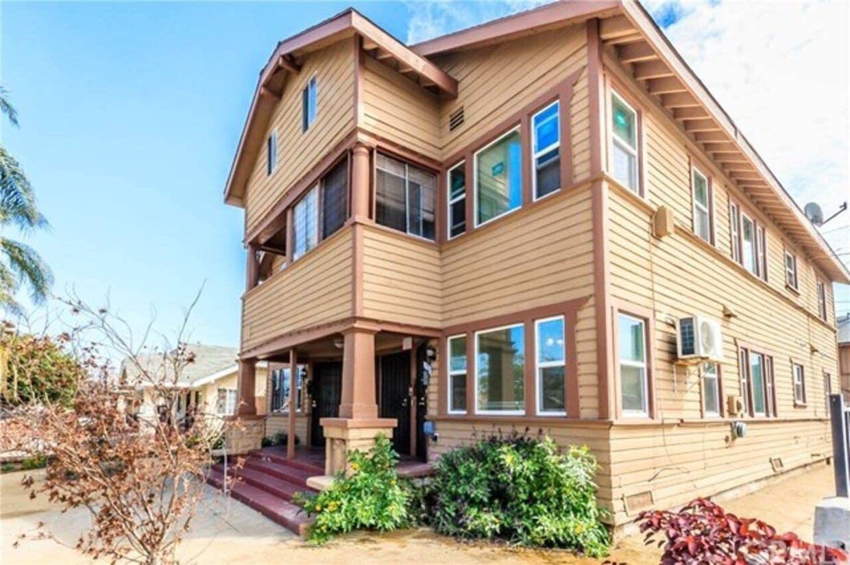 Foto principal - 1316 Saint Louis Ave