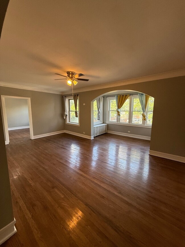 Building Photo - 3104 W 64th St