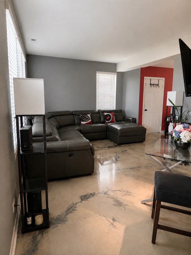 Foto del edificio - 651 Anchorage Ct