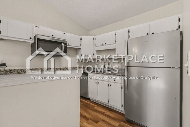 Foto del edificio - 5415 Glen Haven Dr