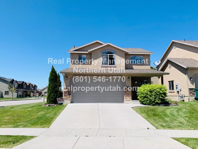 Foto del edificio - 3 Bed 2.5 Bath Home in Layton Coming Soon!