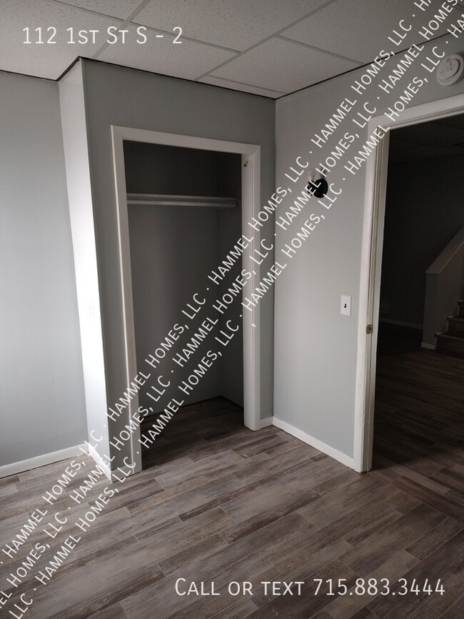 Foto del edificio - 112 1st St S