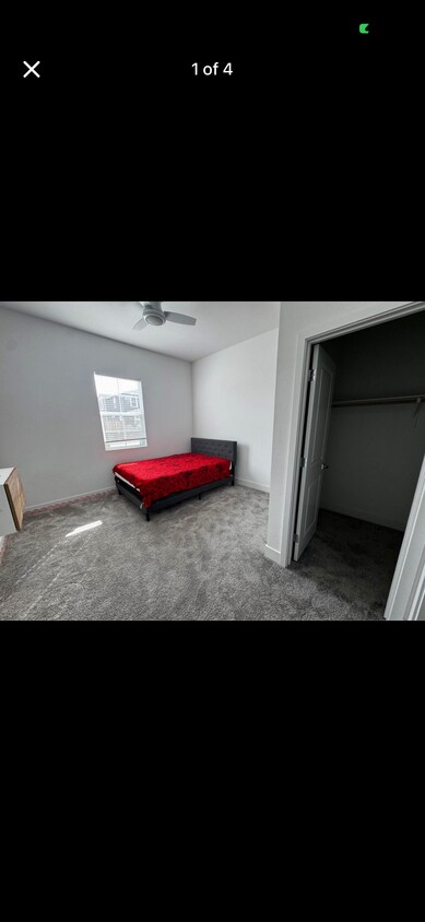 Foto del edificio - 8107 Lamplight Dr