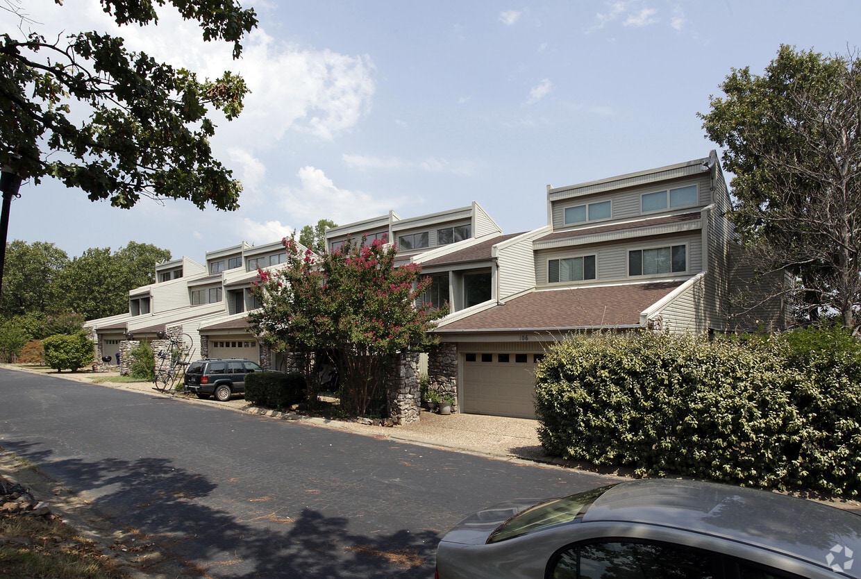 The Landing Apartments in Maumelle, AR