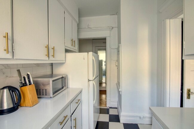 Photo du bâtiment - 1245 Rue St Marc