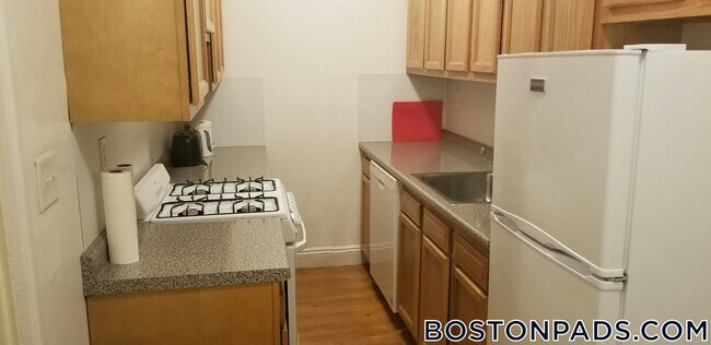 Building Photo - 1171 Boylston St
