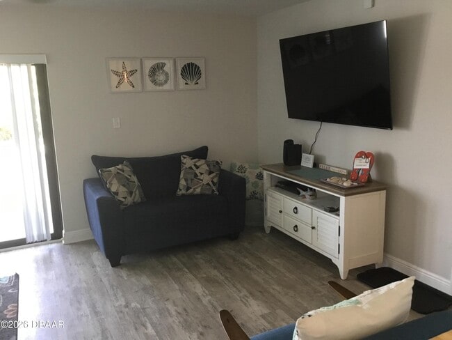 Foto del edificio - 1571 S Atlantic Ave