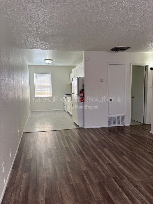 Foto del edificio - 408 Princeton Dr SE