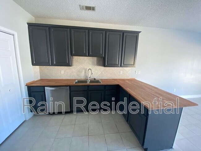 Foto del edificio - 11966 Summer Haven Cir