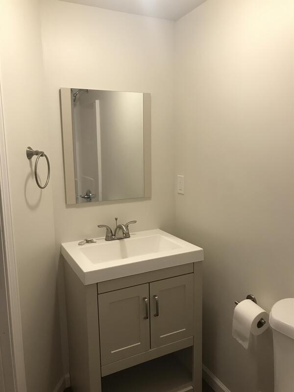 Building Photo - 1418 Union Blvd