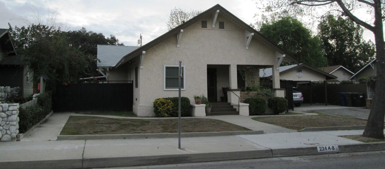 224 S California Ave, Monrovia, CA 91016 Apartments Monrovia, CA
