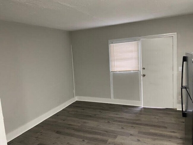 Building Photo - 2150 Inwood Terrace