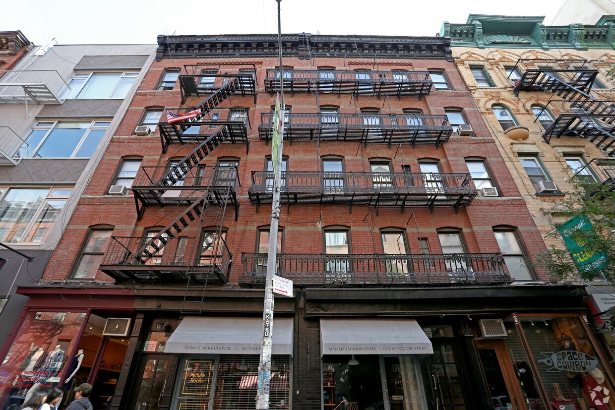 Foto del edificio - 236 Mulberry St