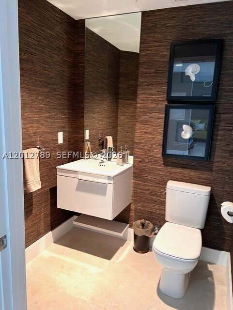 Foto del edificio - 17111 Biscayne Blvd