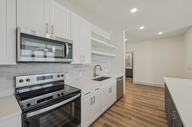 Building Photo - Soltra Firewheel