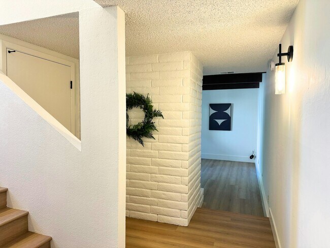 Foto del edificio - 2831 Lillard Dr