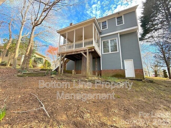 Foto del edificio - 9423 Fairmead Dr